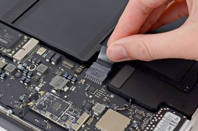 Macbook Battery Replacement Process Reference: Macbook Battery Replacement Abu Dhabi